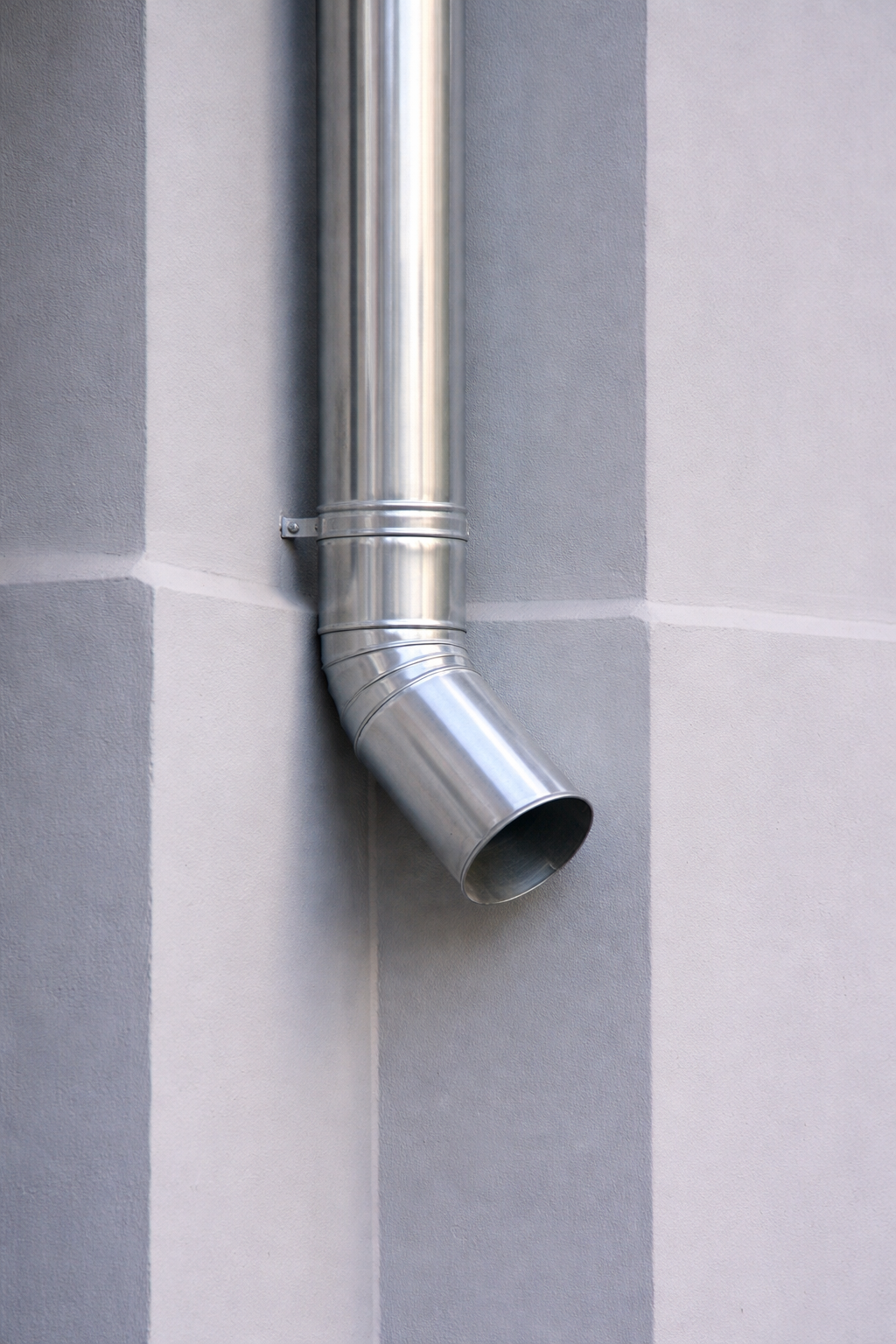Zinc sectional gutters